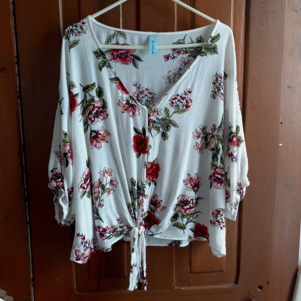 M. Fasis Floral Women's Top XXL